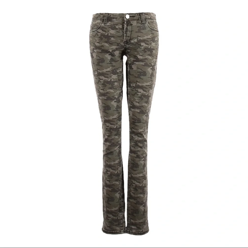 Blank NYC Camo Print Army Green Classic Low Rise Skinny Jeans Size 26
